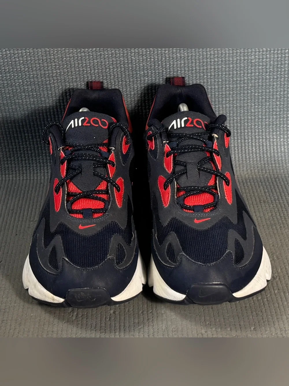 Nike Air Max 200 'Obsidian University Red' Shoes AQ2568-402 Men’s Size‎ 11.5